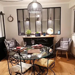 https://vannes-au-calme-quartier-port.inbrittany.com